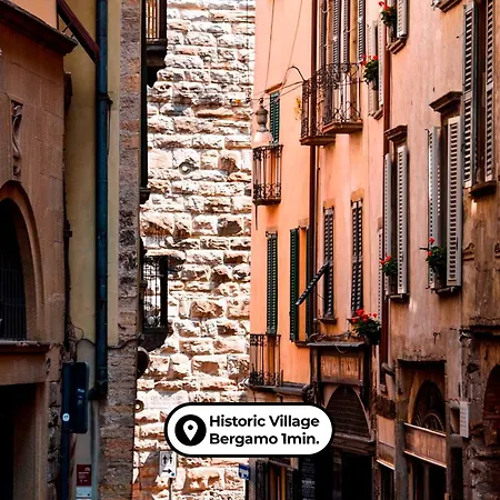 2' Citta Alta - Loft Moderno In Borgo Storico شقة بيرغامو